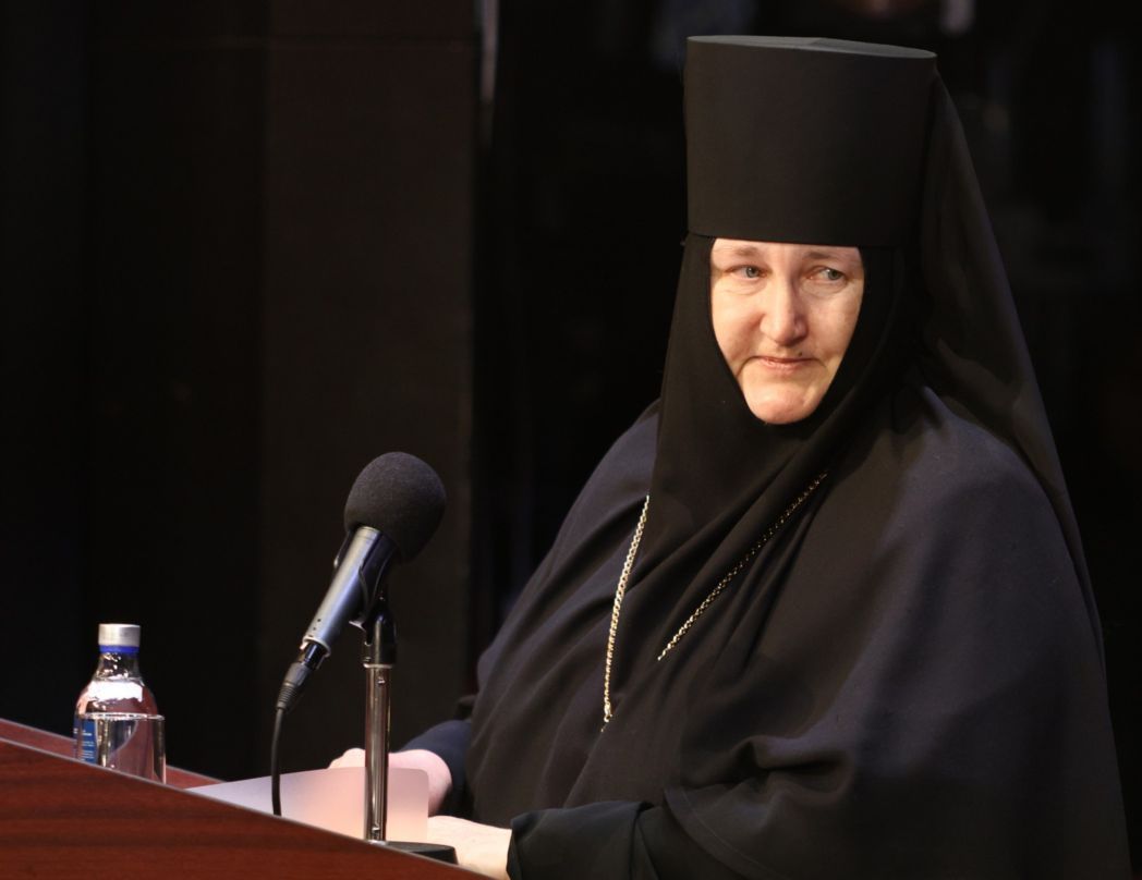 Доклад игумении Елены (Золотухиной), настоятельницы Спасского женского монастыря с. Костомарово (Россошанская епархия) на XXXIV Международных Рождественских образовательных чтениях Внутренняя брань как путь к духовному просвещению и спасению
